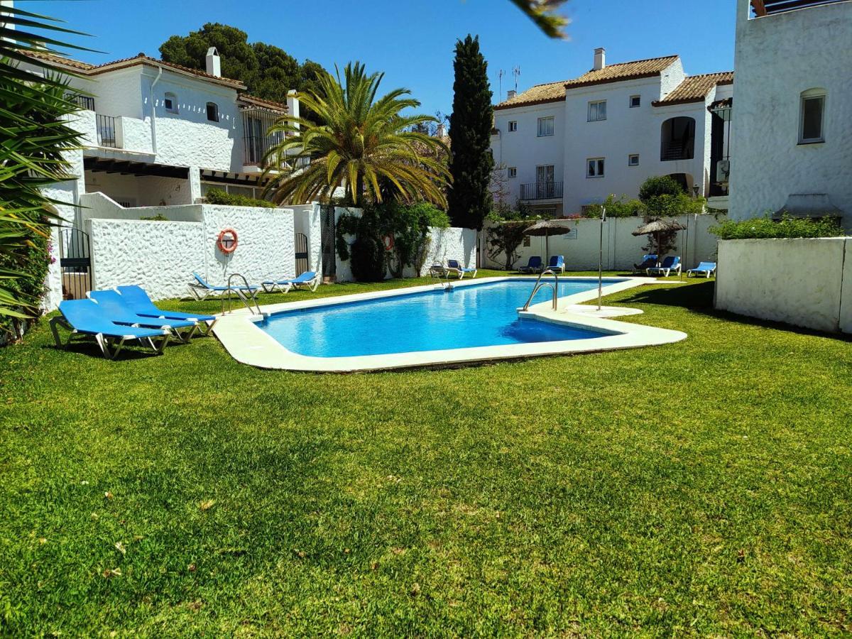 El Paraiso Golf Y Playa Εστεπόνα Εξωτερικό φωτογραφία